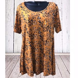 ❄️3/$18❄️ LulaRoe | Yellow Floral Shirt | Medium